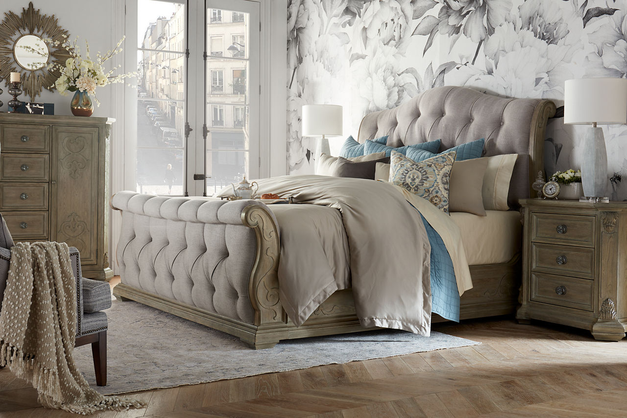 Havertys queen on sale sleigh bed